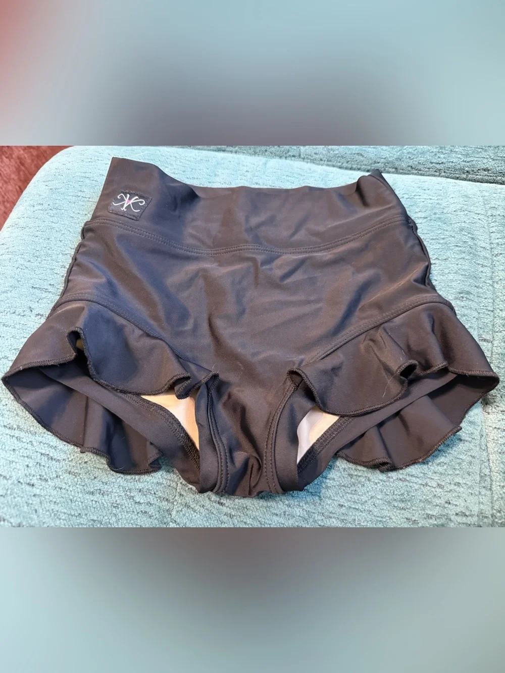Kandi Kouture - 7/8 Kids Dance Shorts with Ruffle Hem - Black - CL Child Large